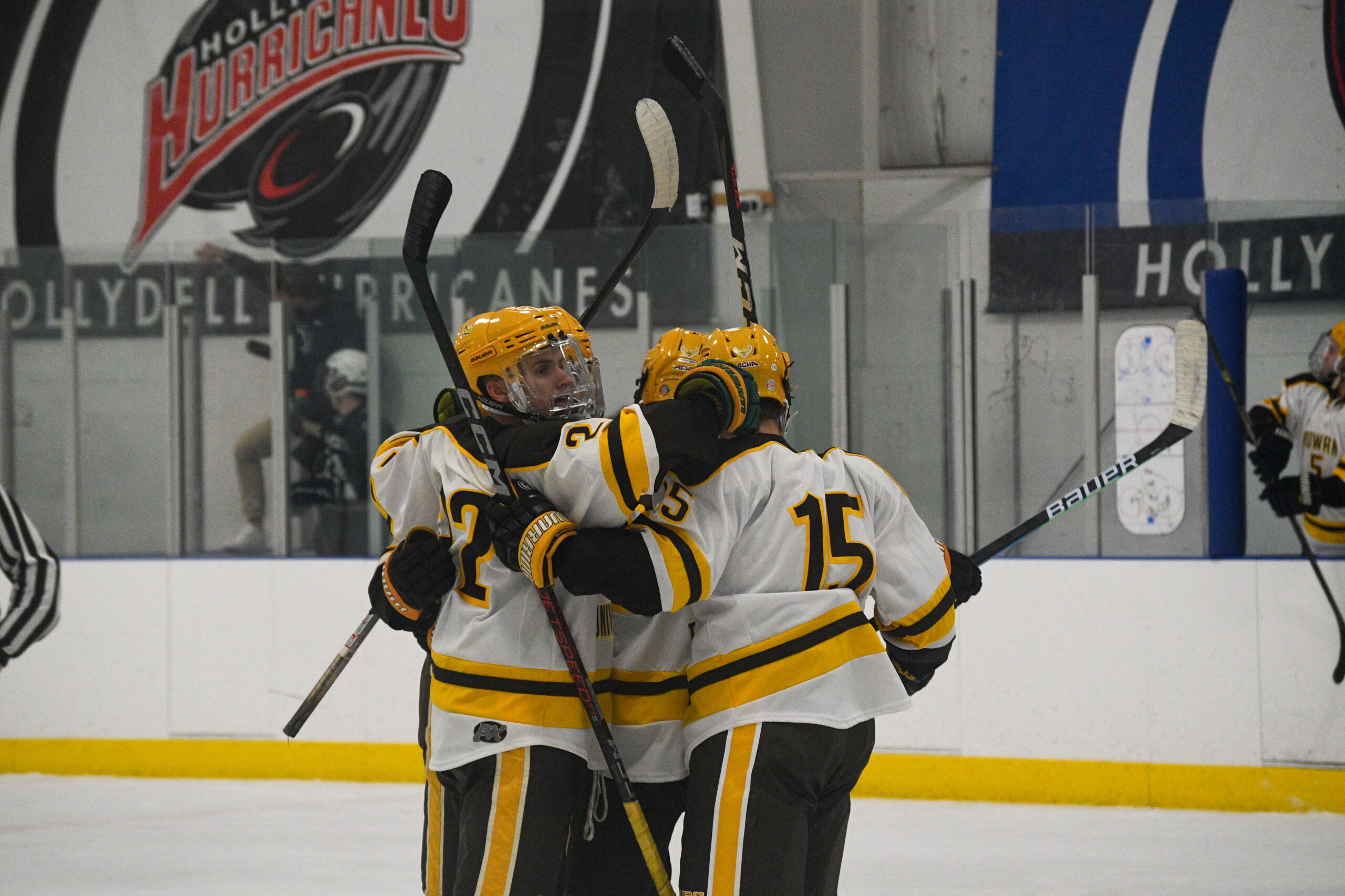Rowan Mens Ice Hockey picks up two key victories over the weekend The Whit Online